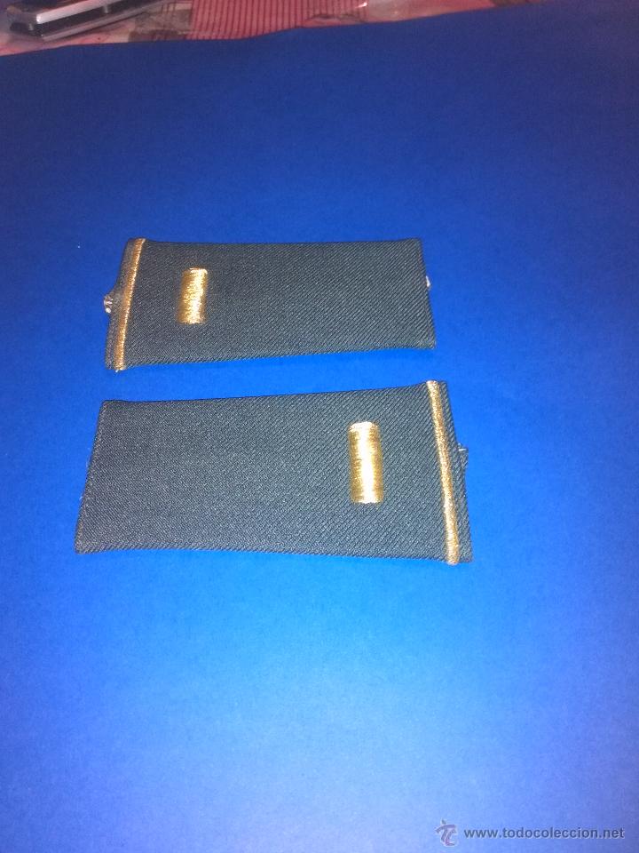 Militaria: HOMBRERAS - Foto 1