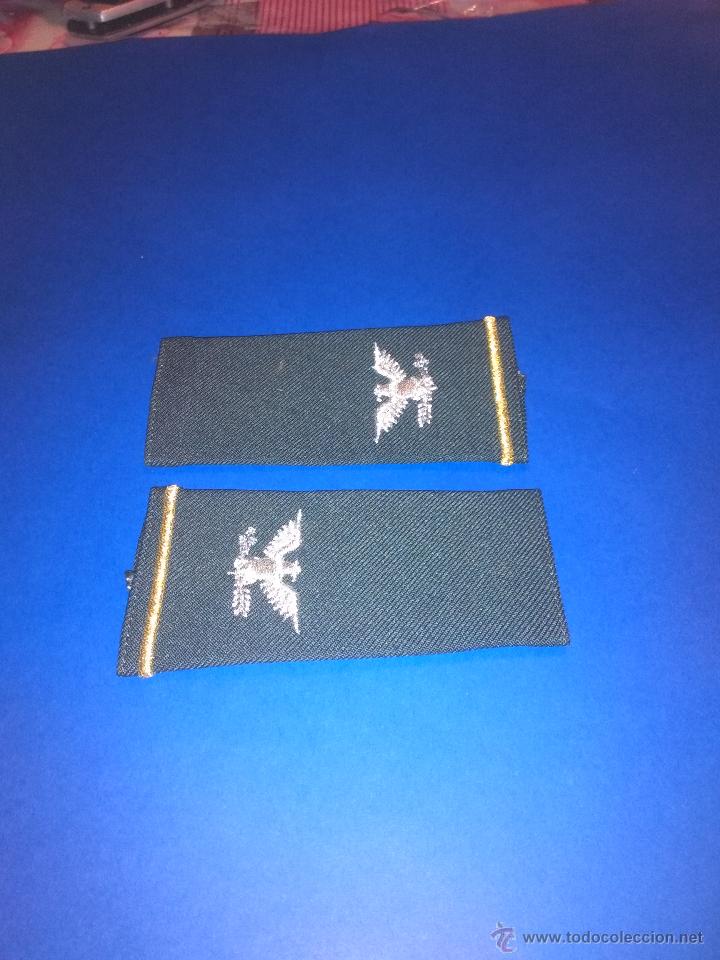 Militaria: HOMBRERAS - Foto 1