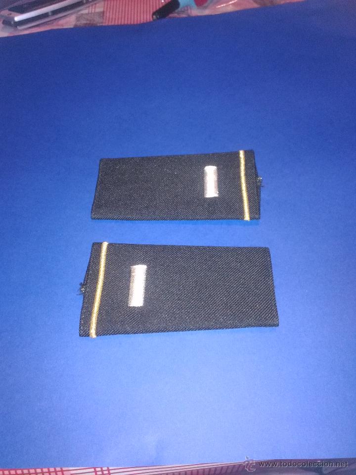 Militaria: HOMBRERAS - Foto 1