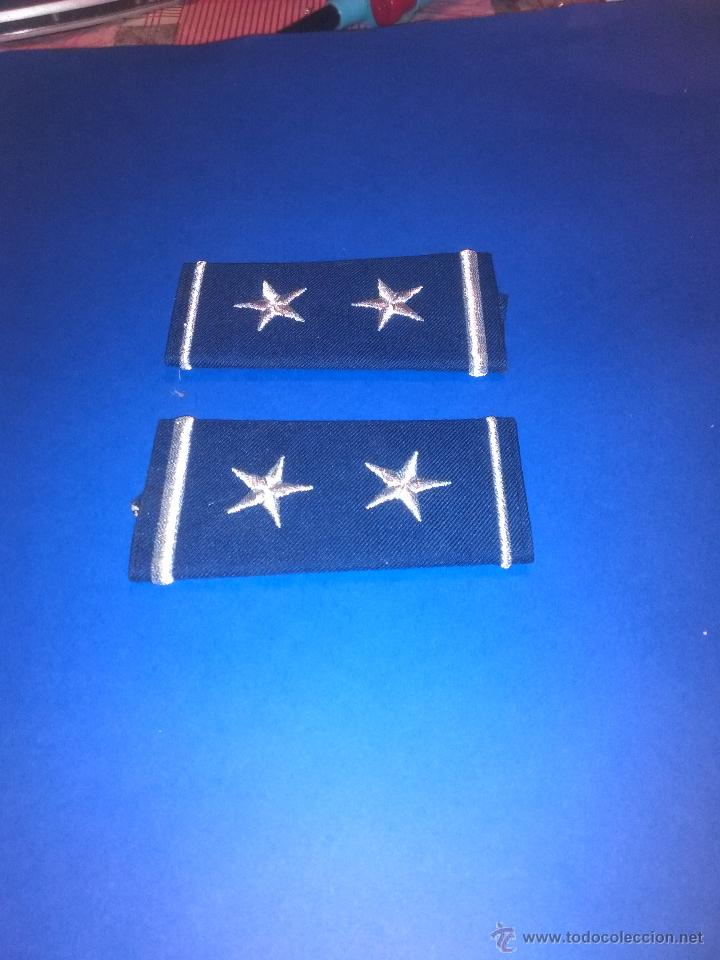 Militaria: HOMBRERAS - Foto 1