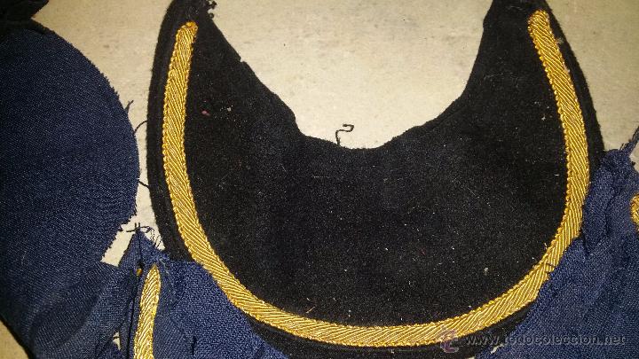 Militaria: VISERA PARA GORRA DE PLATO - Foto 1