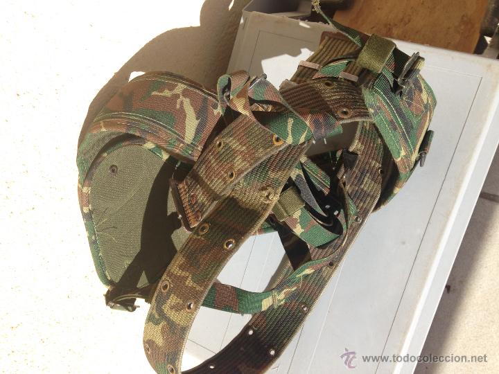 Militaria: TRINCHAS DEL EJ&Eacute;RCITO DE TIERRA. CAMUFLAJE VERDE + CINTUR&Oacute;N - Foto 1