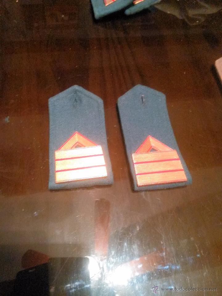 Militaria: HOMBRERAS - Foto 1