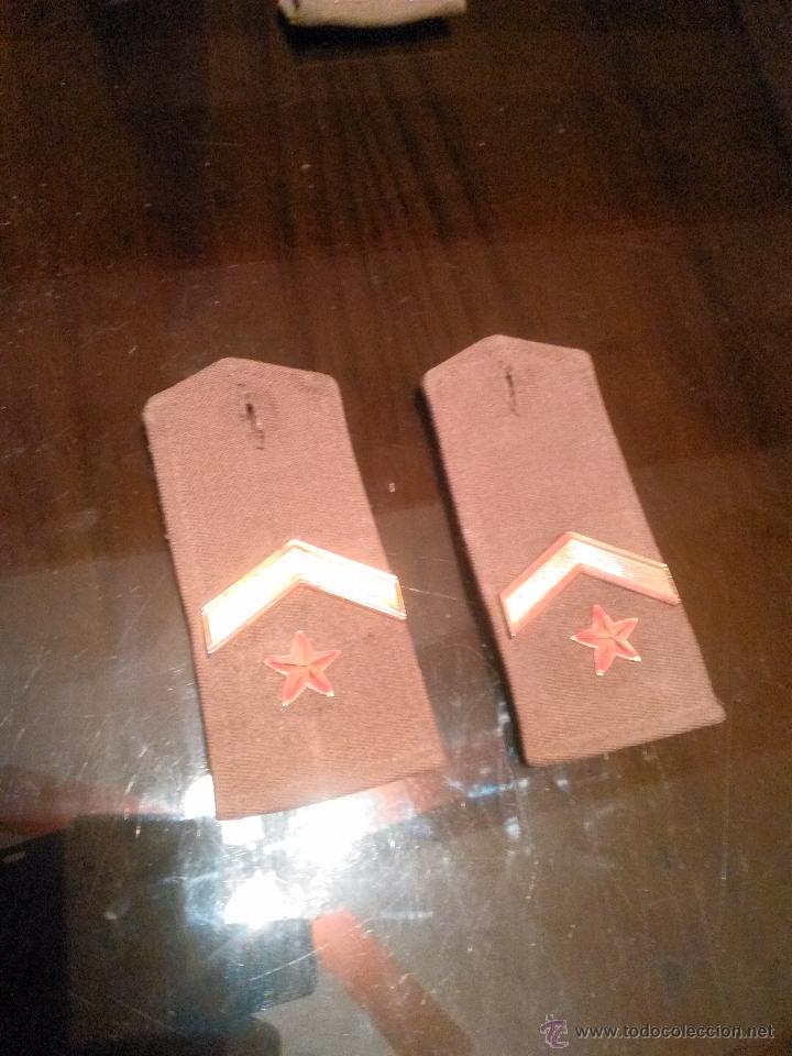 Militaria: HOMBRERAS - Foto 1
