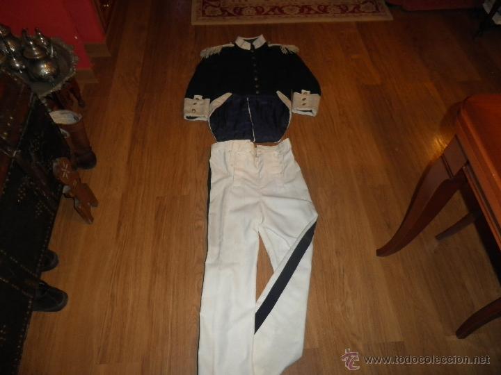 Militaria: Uniforme de Granadero - Foto 2