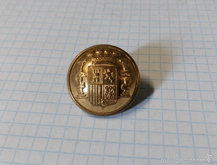 Militaria: Bot&oacute;n Rep&uacute;blica, grande 22 mm - Foto 1