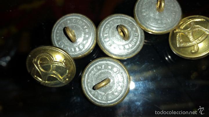 Militaria: BOTONES DE COLEGIOS REALES - Foto 2