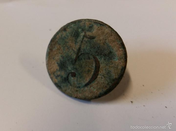 Militaria: Bot&oacute;n 5, 22 mm - Foto 1