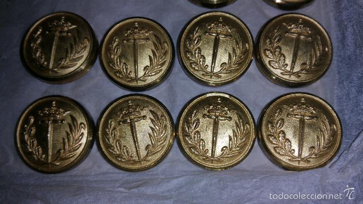 Militaria: BOTONES CUERPO DE PRISIONES - Foto 1