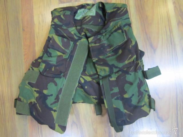 Militaria: Chaleco militar de campo, acolchado. - Foto 1