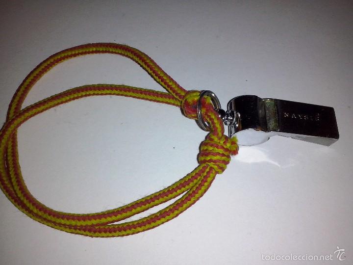 Militaria: silbato naysir con cordon - Foto 1