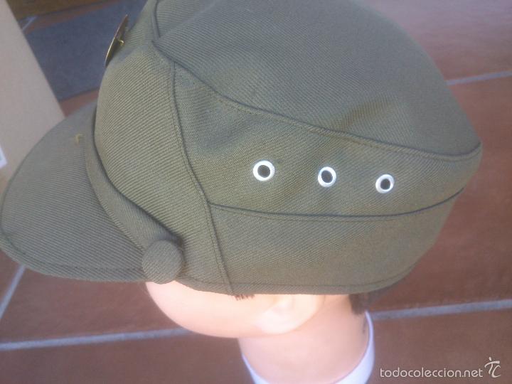Militaria: GORRA BISERA EMBLEMA METALICO - Foto 3