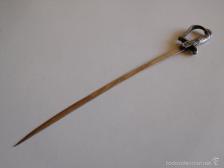Militaria: Espada en miniatura de plata 23 cm. - Foto 2