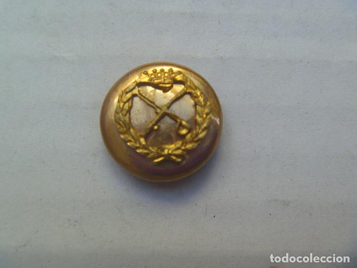 Militaria: BOTON DE GENERAL DE EPOCA DE FRANCO - Foto 1