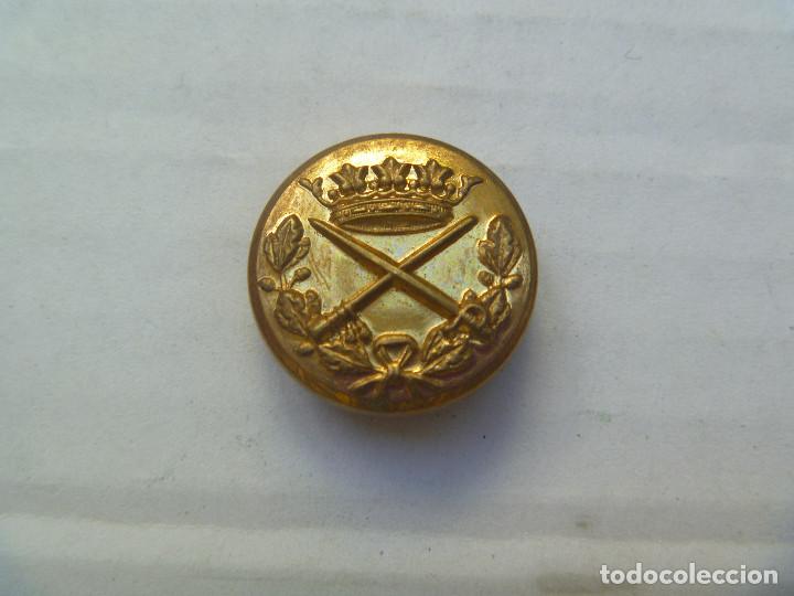 Militaria: BOTON DE GENERAL DE EPOCA DE FRANCO - Foto 1