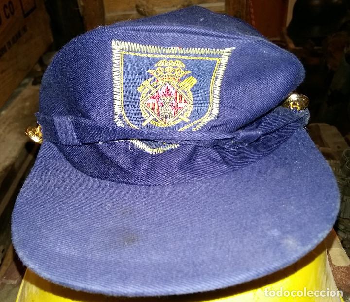 Militaria: Gorra de Bomberos de Barcelona - Foto 1