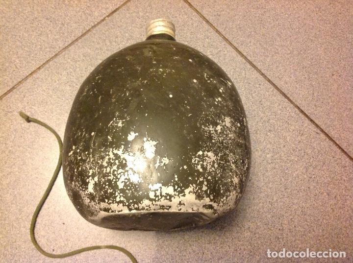 Militaria: Botella del ej&eacute;rcito espa&ntilde;ol. Soldado. - Foto 9