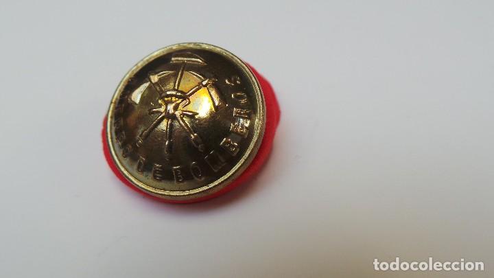 Militaria: Bot&oacute;n del cuerpo de bomberos - Foto 2