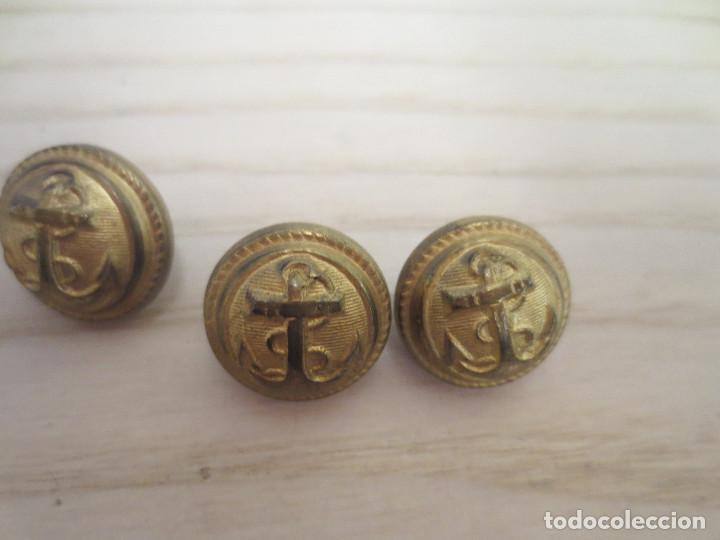 Militaria: antiguos botones ancla - Foto 1