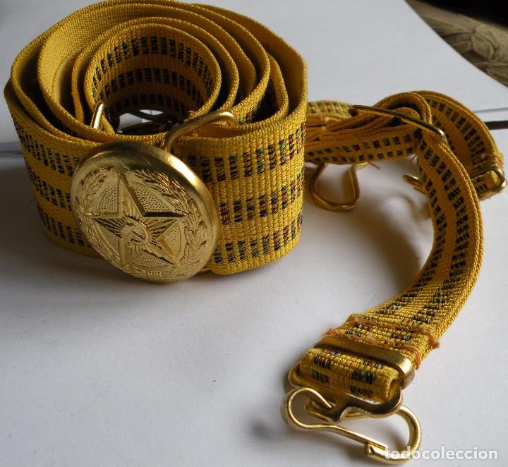 Militaria: Cintur&oacute;n del desfile de oficial del ejercito sovietico - Foto 1
