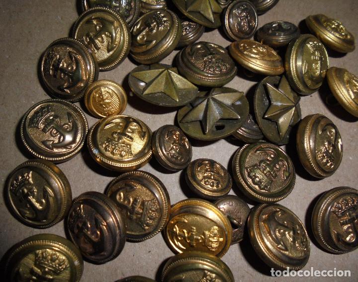 lote de 37 botones militares variados. ver imag - Comprar Botones ...