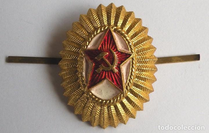 Militaria: ESCARAPELA DE GORRA DE OFICIAL DE EJERSITO SOVI&Eacute;TICO. - Foto 1