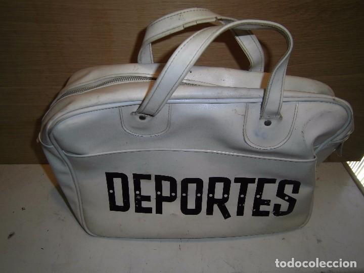 Militaria: bolsa de deporte a&ntilde;o 1975 - Foto 2