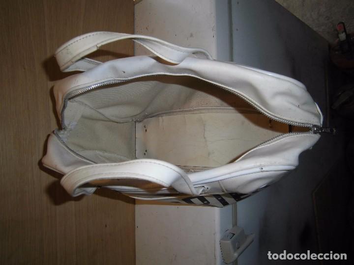 Militaria: bolsa de deporte a&ntilde;o 1975 - Foto 3