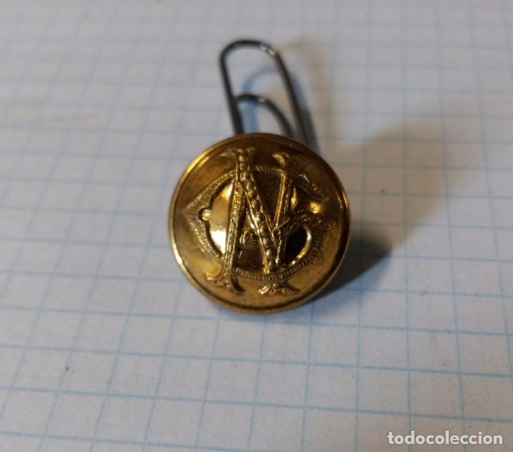 Militaria: Bot&oacute;n GN, 15 mm, dorado - Foto 1