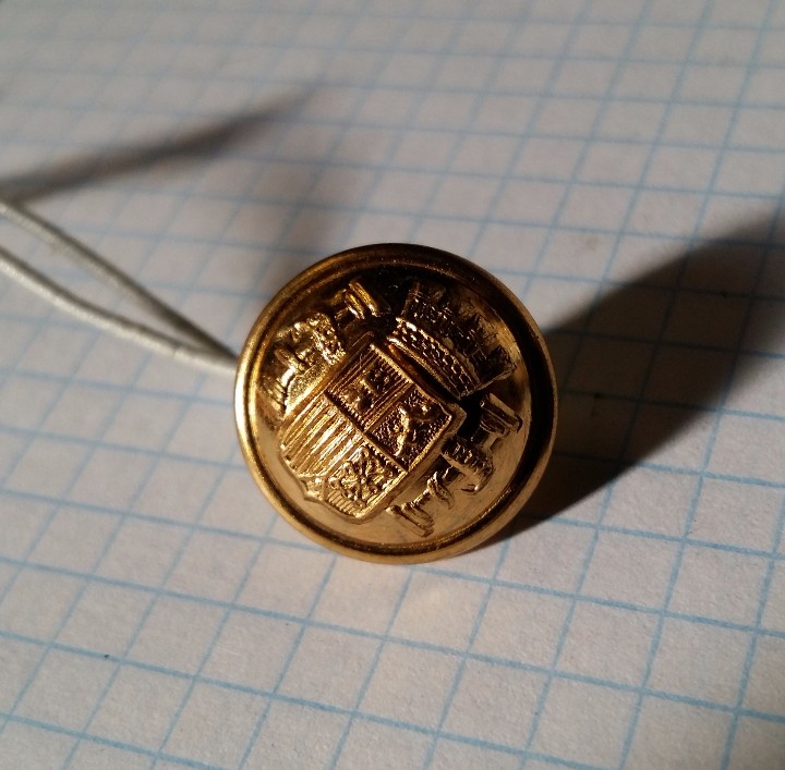Militaria: Bot&oacute;n peque&ntilde;o, Rep&uacute;blica, dorado - Foto 1