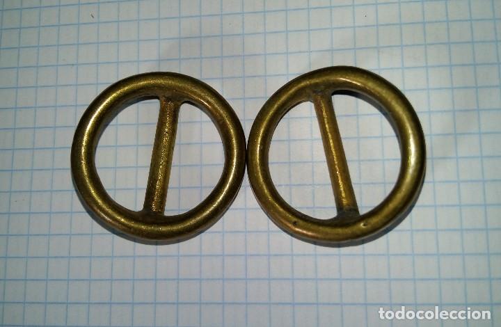 Militaria: 2 hebillas de correaje - Foto 1