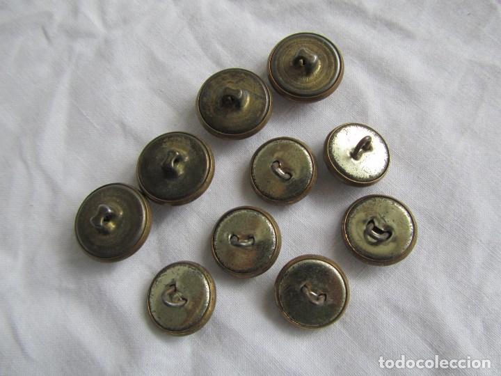 Militaria: 10 botones de lat&oacute;n con le&oacute;n - Foto 7