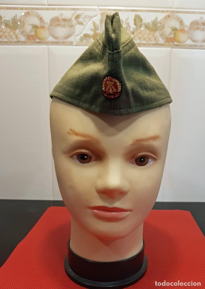 Militaria: Gorro cuartelero Aleman NVA - Foto 1