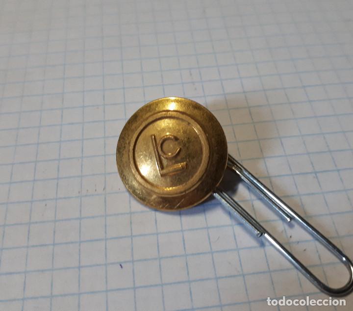 Militaria: Bot&oacute;n LC, 18 mm - Foto 1