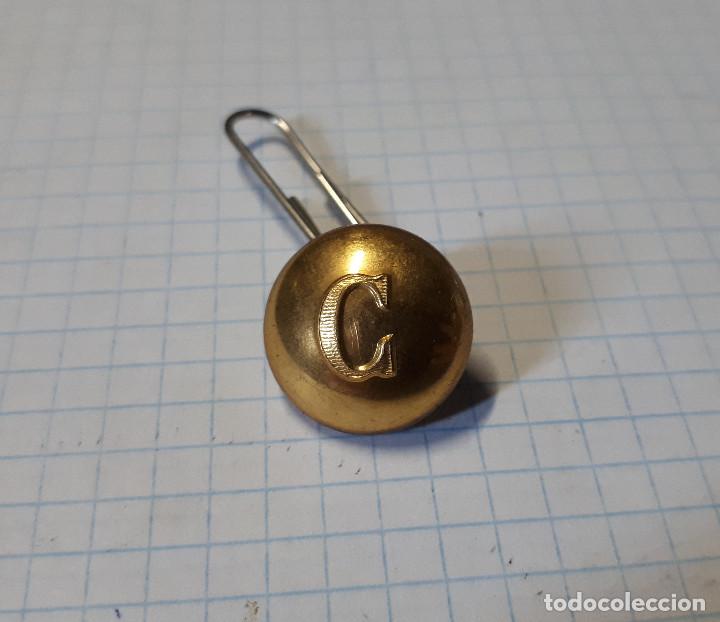 Militaria: Bot&oacute;n letra C, 15 mm - Foto 1