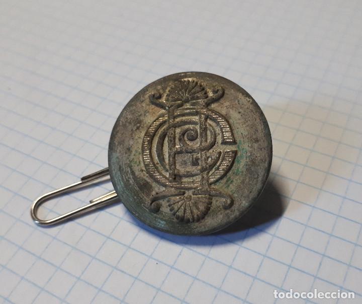 Militaria: Bot&oacute;n &iquest; CHG ?, 26 mm - Foto 1