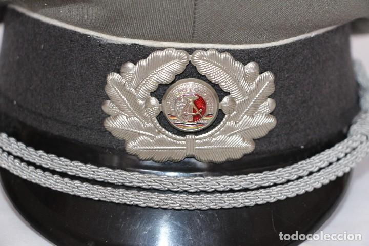 Militaria: gorra de plato NVA- RDA - Foto 3
