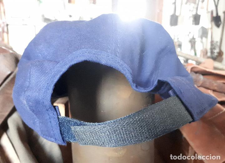 Militaria: Gorra de Bombers de Barcelona - Foto 2
