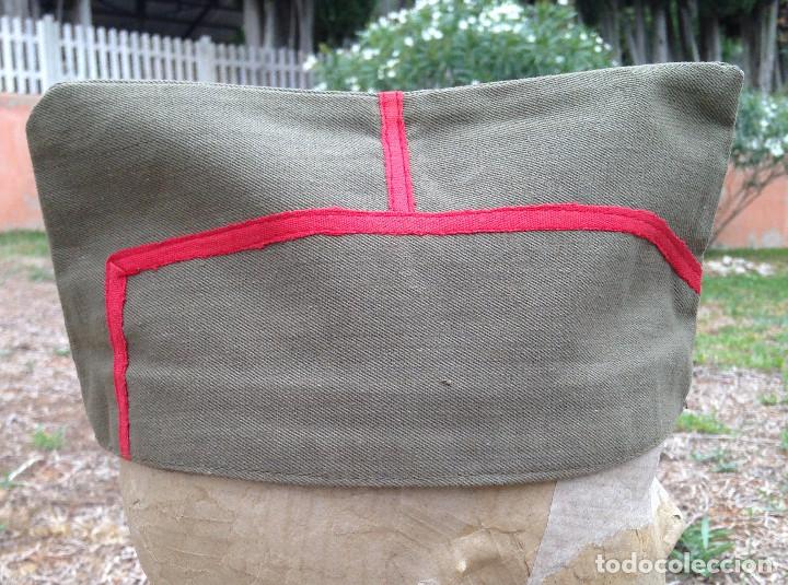 Militaria: GORRA O GORRO DE CUARTEL.  Modelo de 1926. - Foto 2