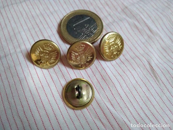 Militaria: Bot&oacute;n ejercito Espa&ntilde;ol - Lote de 4 botones - Foto 2