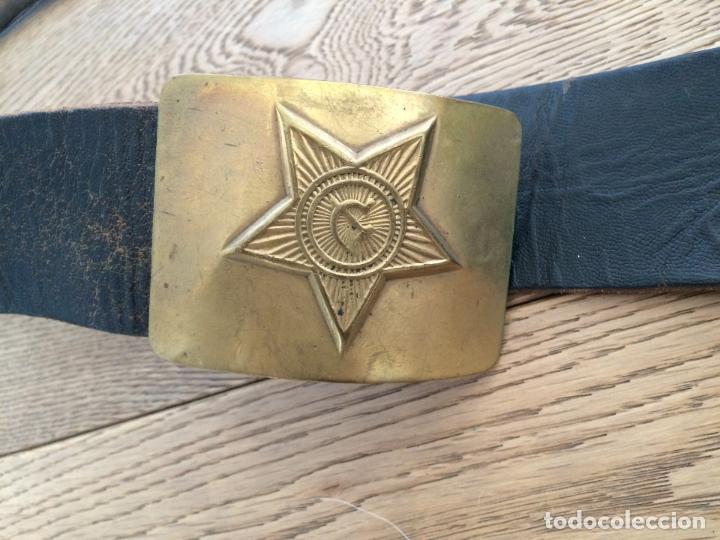 Militaria: CINTUR&Oacute;N CON SU HEBILLA EJERCITO EX URSS - Foto 4