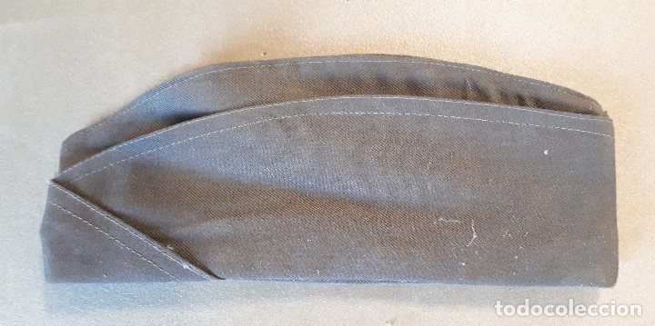 Militaria: Gorrillo checo. Mide 25 cms. de largo. - Foto 3