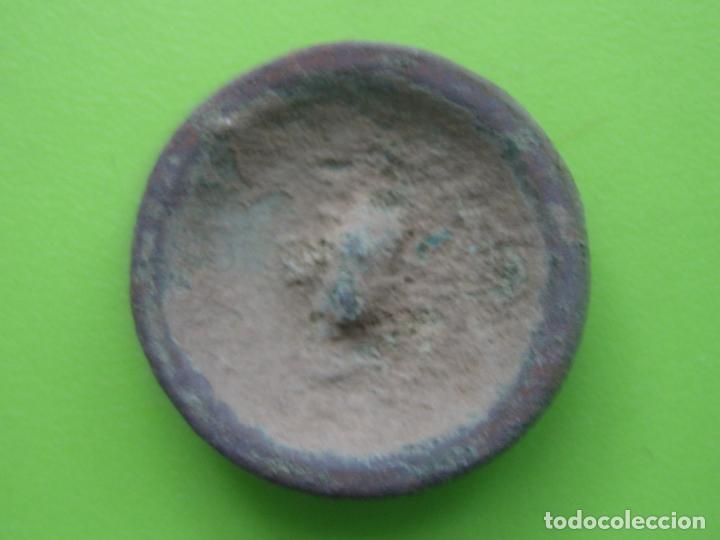 Militaria: Antiguo boton militar. - Foto 2