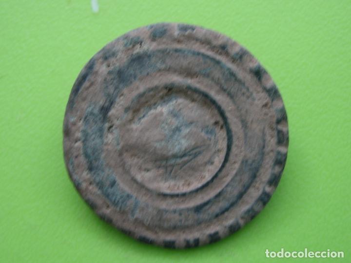 Militaria: Antiguo boton militar. - Foto 1