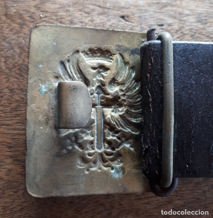 Militaria: Cintur&oacute;n de cuero, &eacute;poca de Franco - Foto 4