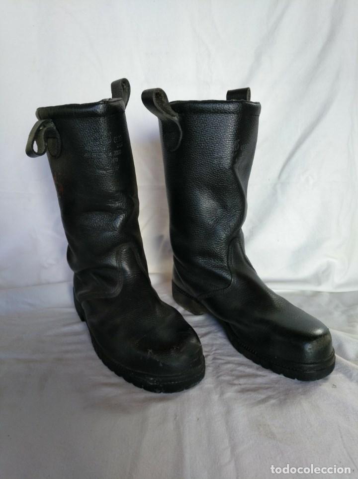 botas de bombero