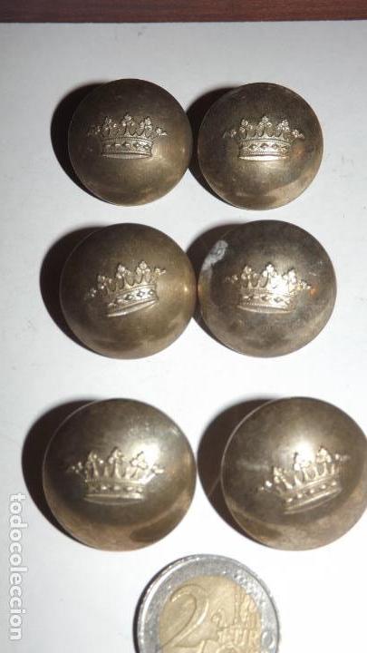 Militaria: 6 Botones con corona - Foto 1