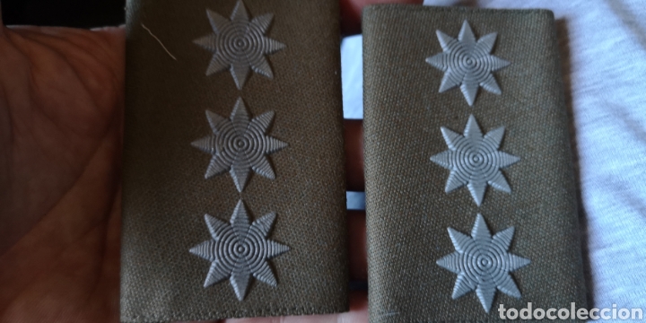 Militaria: Hombreras de Coronel - Foto 1