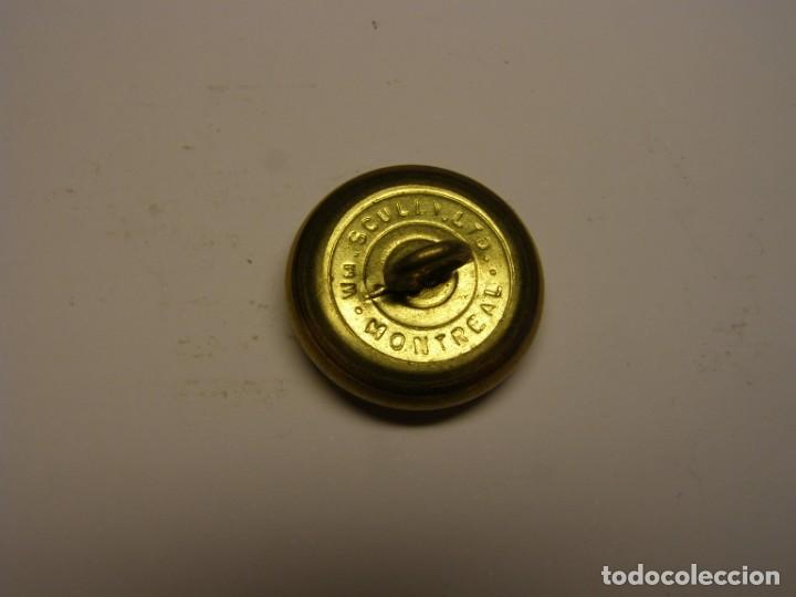 Militaria: Bot&oacute;n militar de Canada. - Foto 2