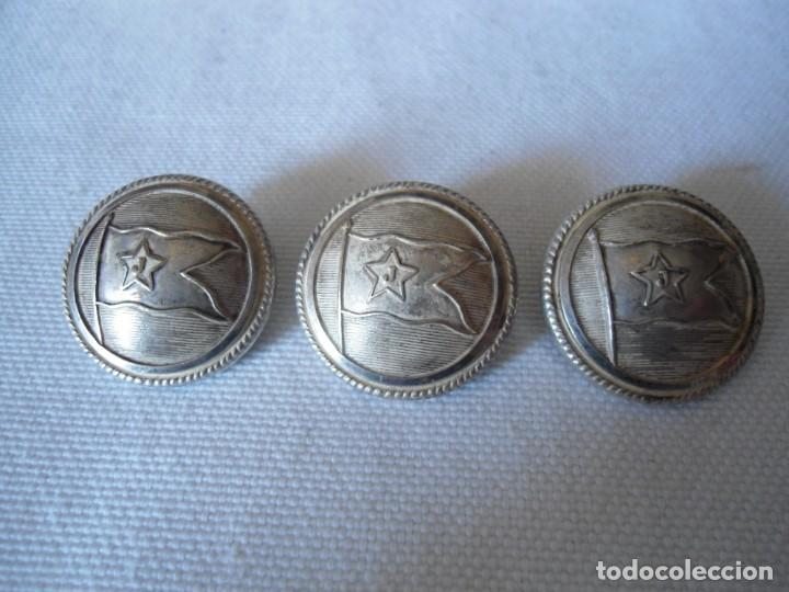 Militaria: TRES BOTONES DE LINEA MARITIMA - Foto 1